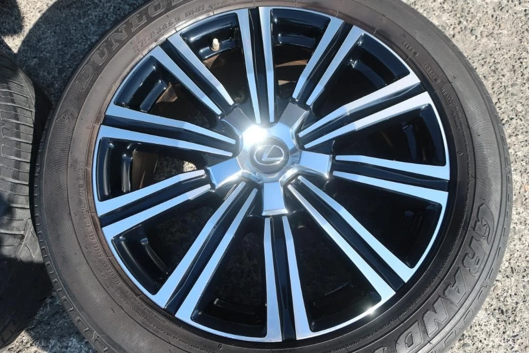 JDM Clean Lexus LX570 tires PCD150 5-lug 275/50R21 polished finish No Tires - Image 4