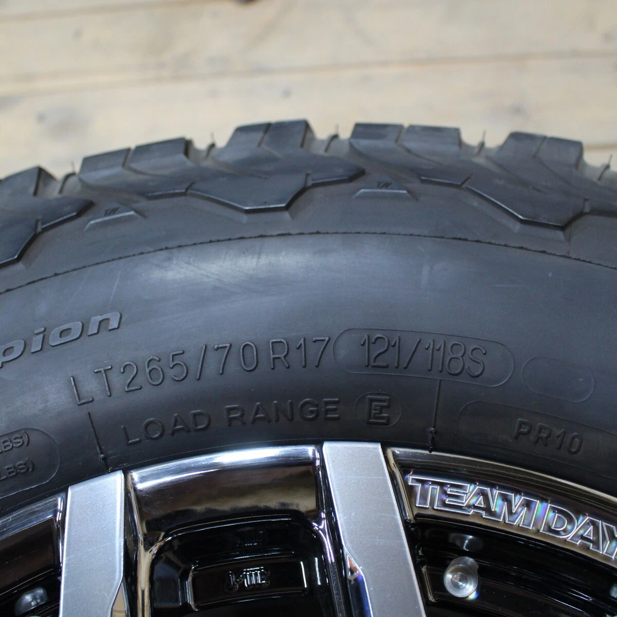 JDM Individual Hilux FJ Cruiser Prado etc. 17 RAYS Daytona F6 GAIN BFG No Tires - Image 6