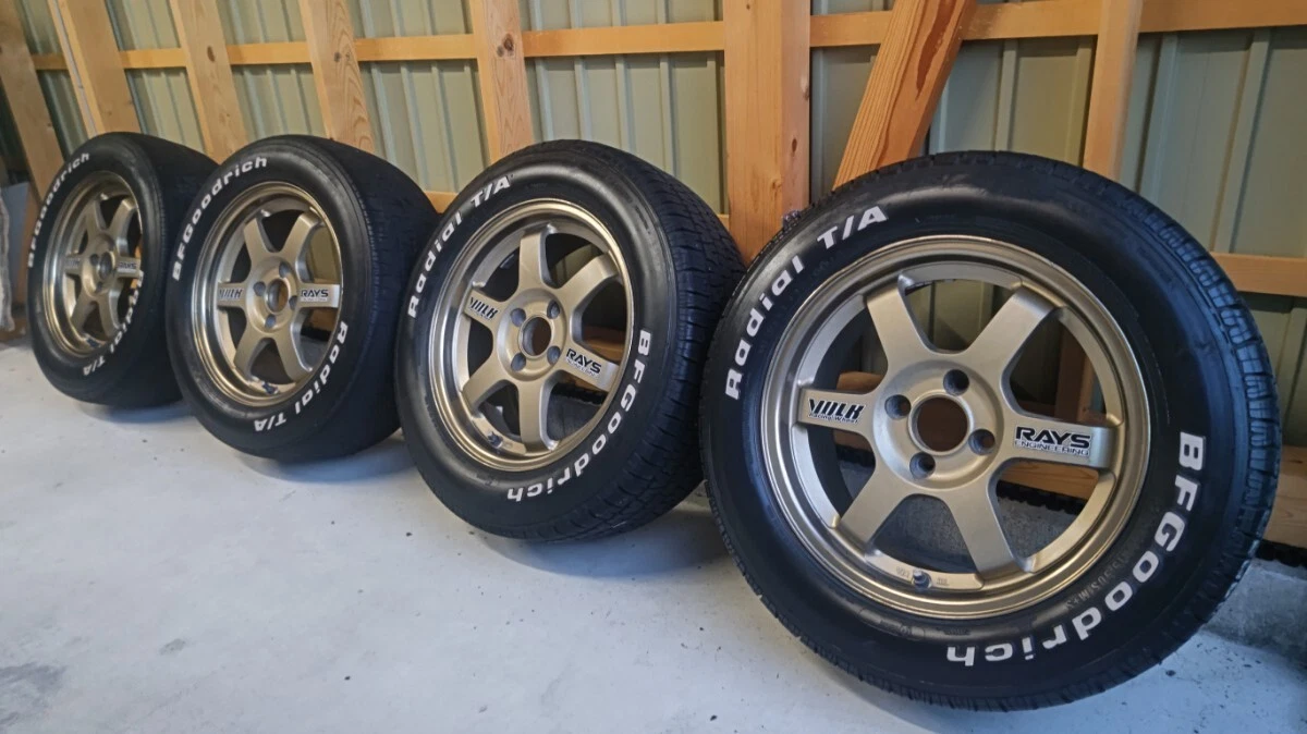 JDM Forging lightweight discontinued RAYS TE37 100 4H Goodrich wheels< No Tires