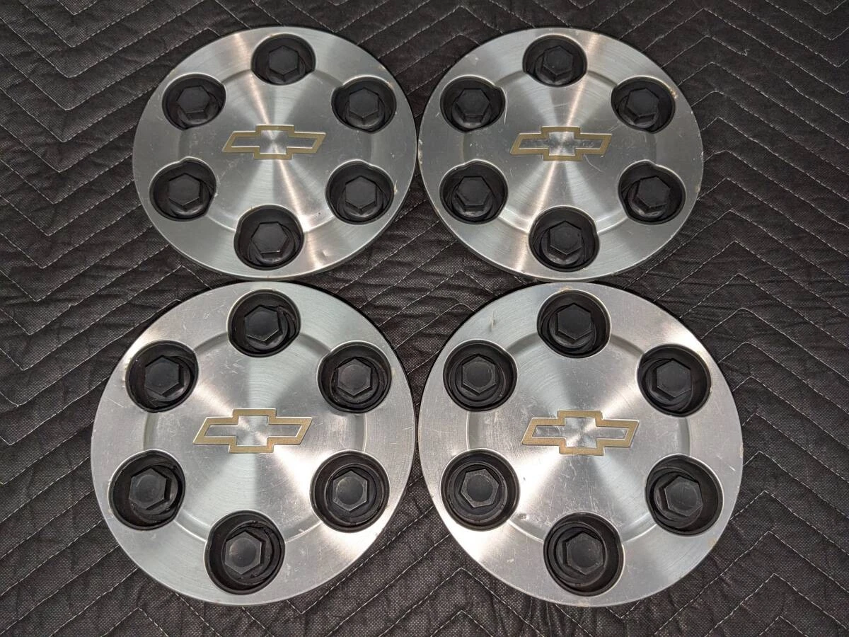 JDM Genuine Chevrolet Center Caps 9594520 4 pieces for 2004-2006 Tahoe No Tires