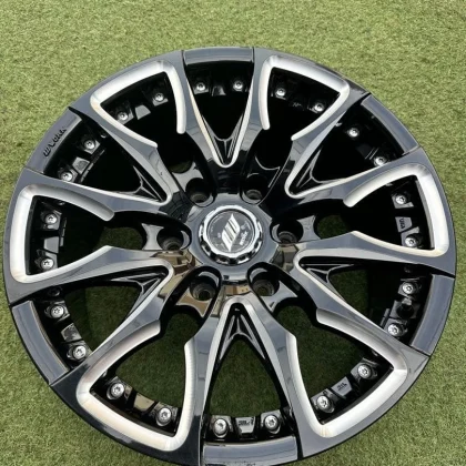 JDM 17 black/silver wheels No Tires