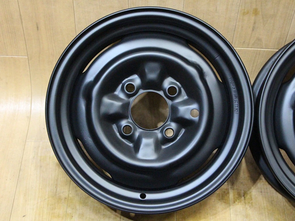 JDM C91 old car Nissan genuine iron chin 14X4.5J+30 PCD114.3 610 Blueb No Tires - Image 2