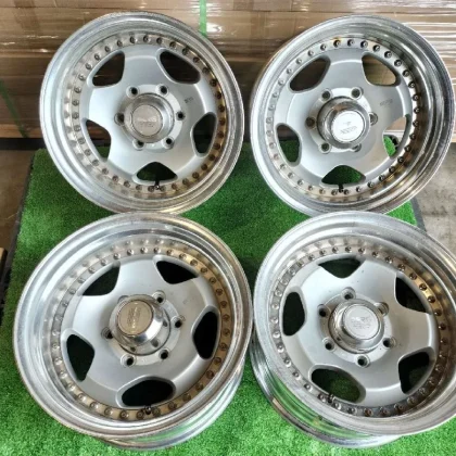 JDM Rare Bridgestone BERG 16-inch wheels 16x8J -13 PCD139.7 6H 4-piece No Tires