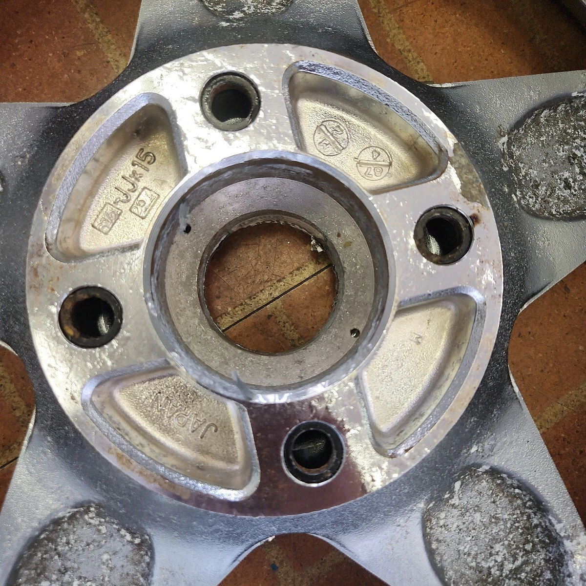 JDM Old car: SSR 15-inch 6.5J +25/+34 4H-114.3 Used Individual Wheels< No Tires - Image 9