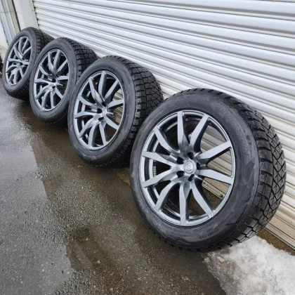 JDM Mid-model R35GTR OEM rear 4Book tires Big rare same size 10.5j off No Tires