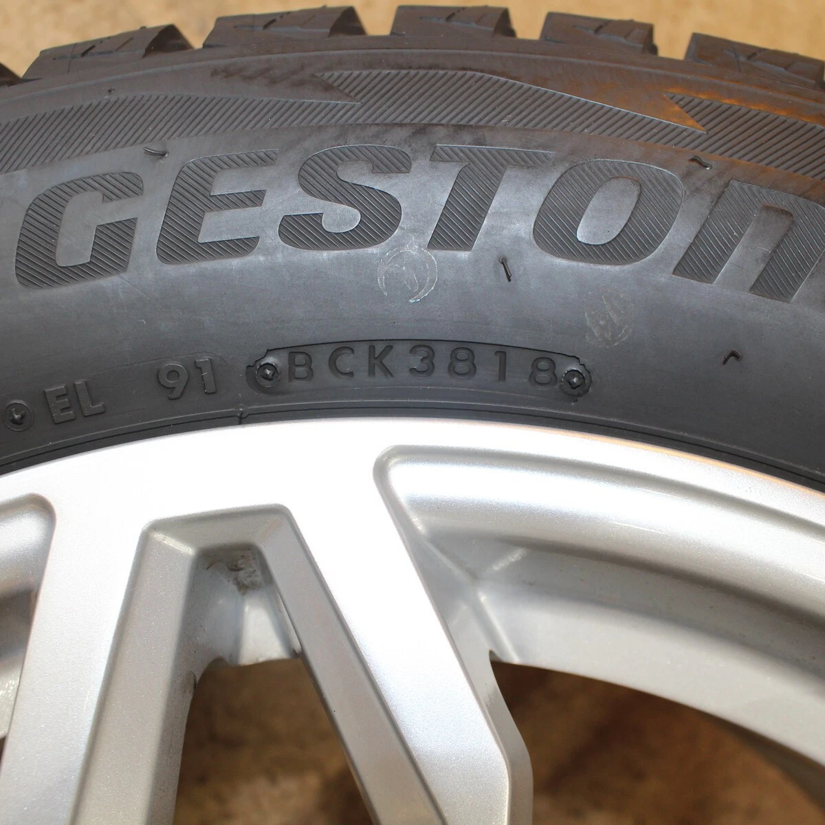JDM TAS AGA WELT 18 Bridgestone Bridgestone BRIZACK DM-V2 255/55R18 wi No Tires - Image 6