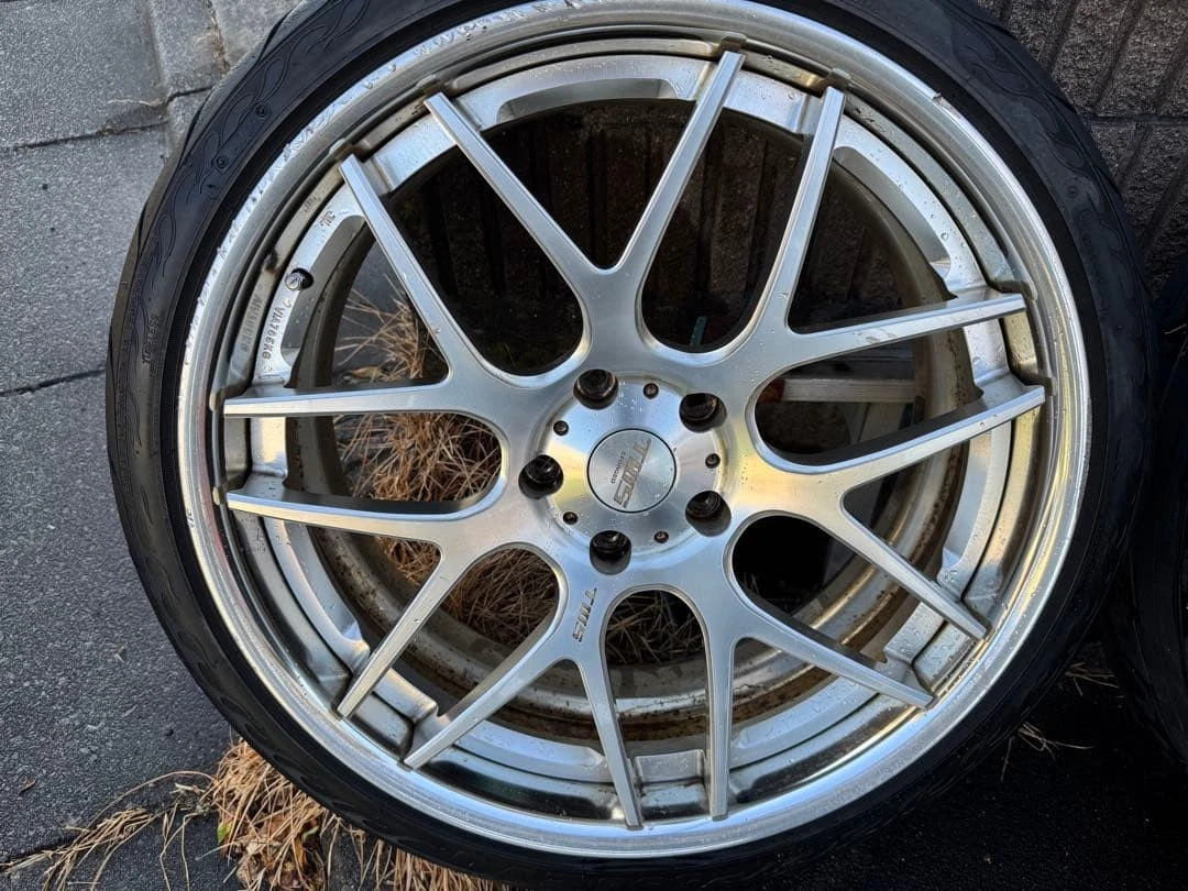 JDM TWS Lightcent 20in 8J+32 8.5J+41 PCD120 No Tires - Image 5