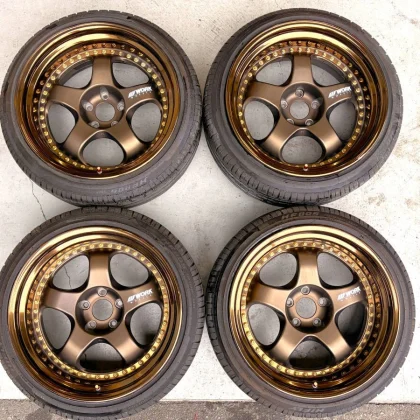 JDM WORK MEISTER S1 3P 1910.5J Offset-1 5H-114.3 2017 Gold Pierced Bol No Tires