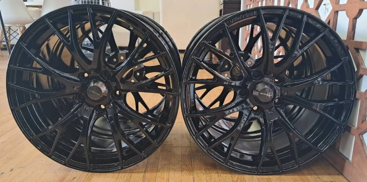 JDM wedssports SA-20R black color 18PCD 114.3 5H ET50 tires for Skylin No Tires - Image 9