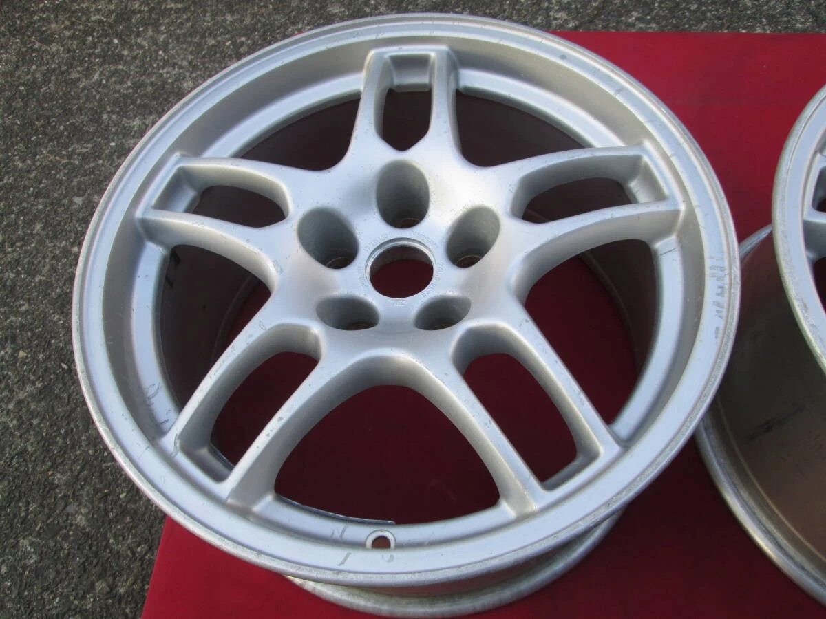 JDM Super high-quality Nissan R33 Skyline GT-R genuine wheels 2-piece No Tires - Image 3