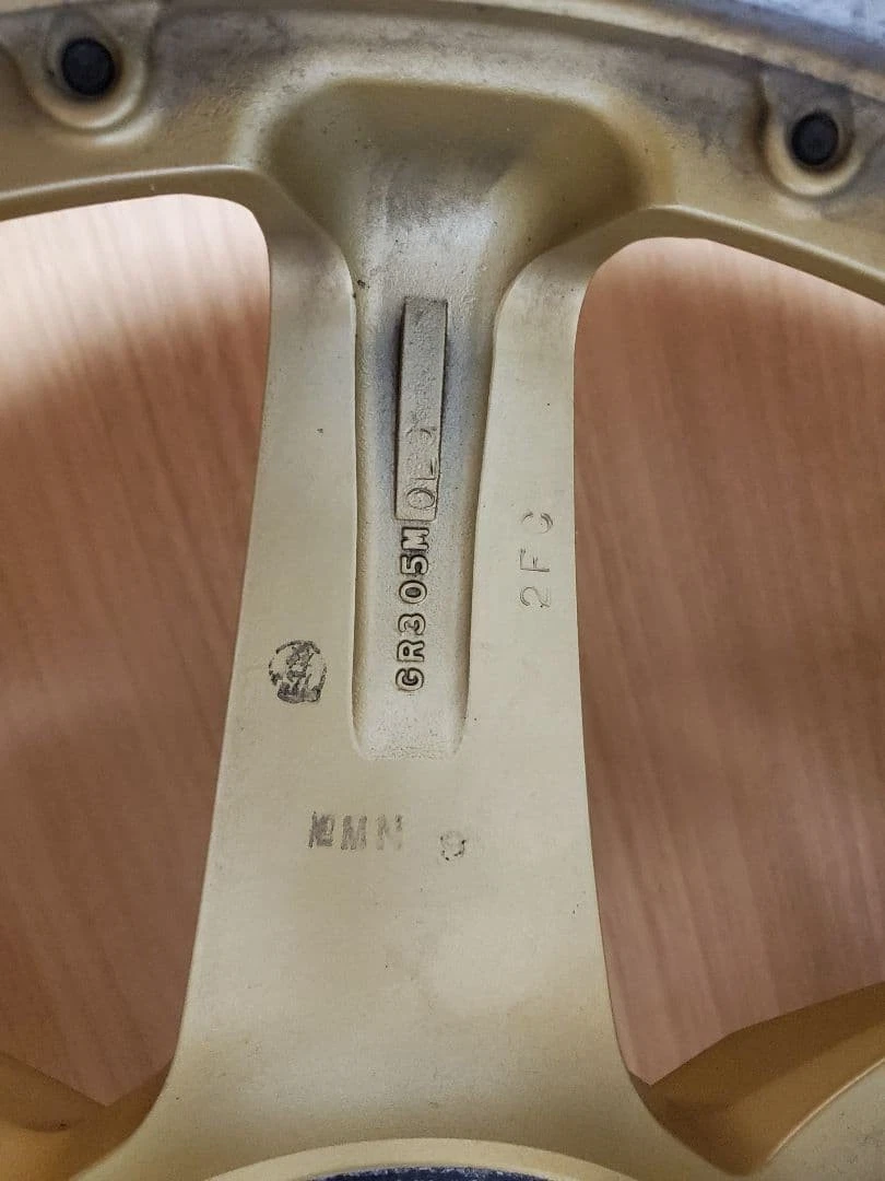 JDM Works 21in 9.5J GR203 No Tires - Image 9