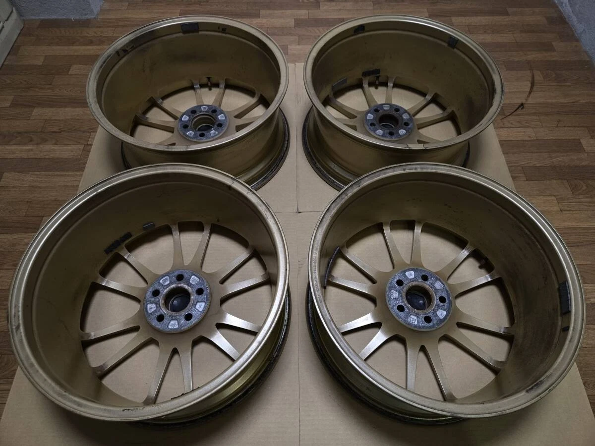JDM 188J +48 PCD100 OZ Racing Ultra Leggera 86 BRZ STI Brembo Legacy I No Tires - Image 9