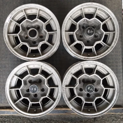 JDM T3-145 4-Book Price 14x6J 5x114.3 ET+15 Hub 80 ZONA MONACO old car No Tires