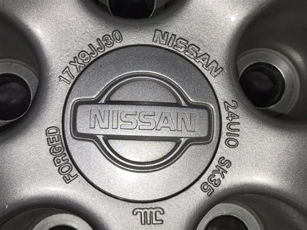 JDM Genuine Nissan BCNR33 standard wheels in excellent condition. Fits No Tires - Image 6