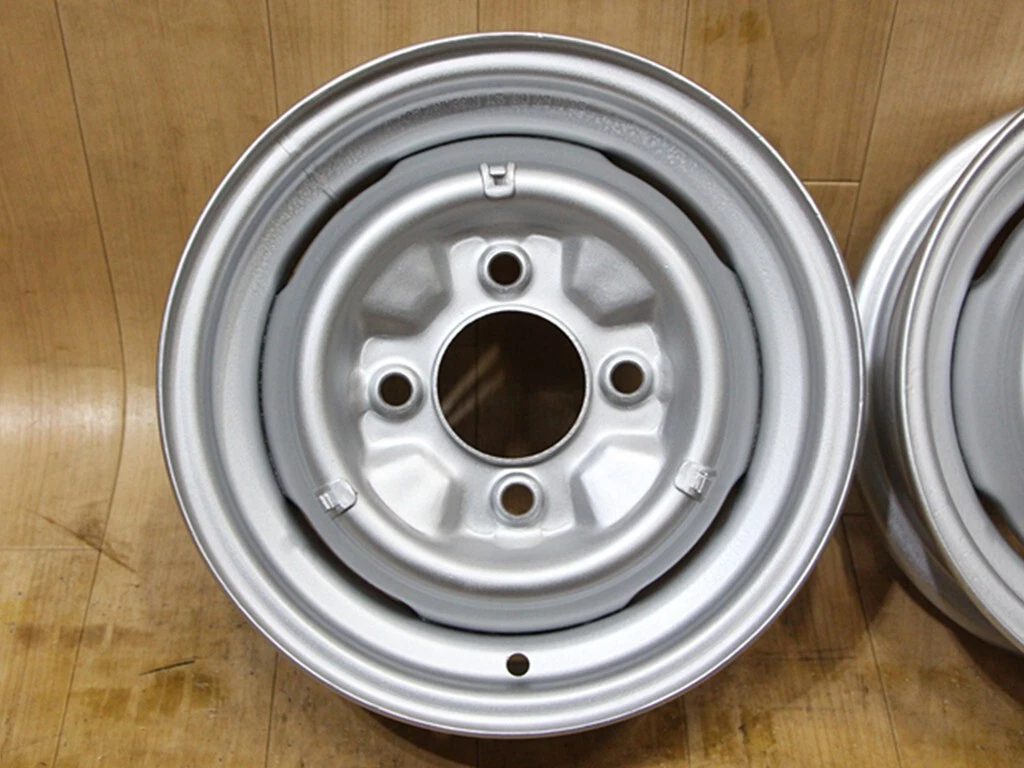 JDM C53 old car Nissan genuine iron 12X4J+30 PCD114.3 73mm hub 2-wheel No Tires - Image 2
