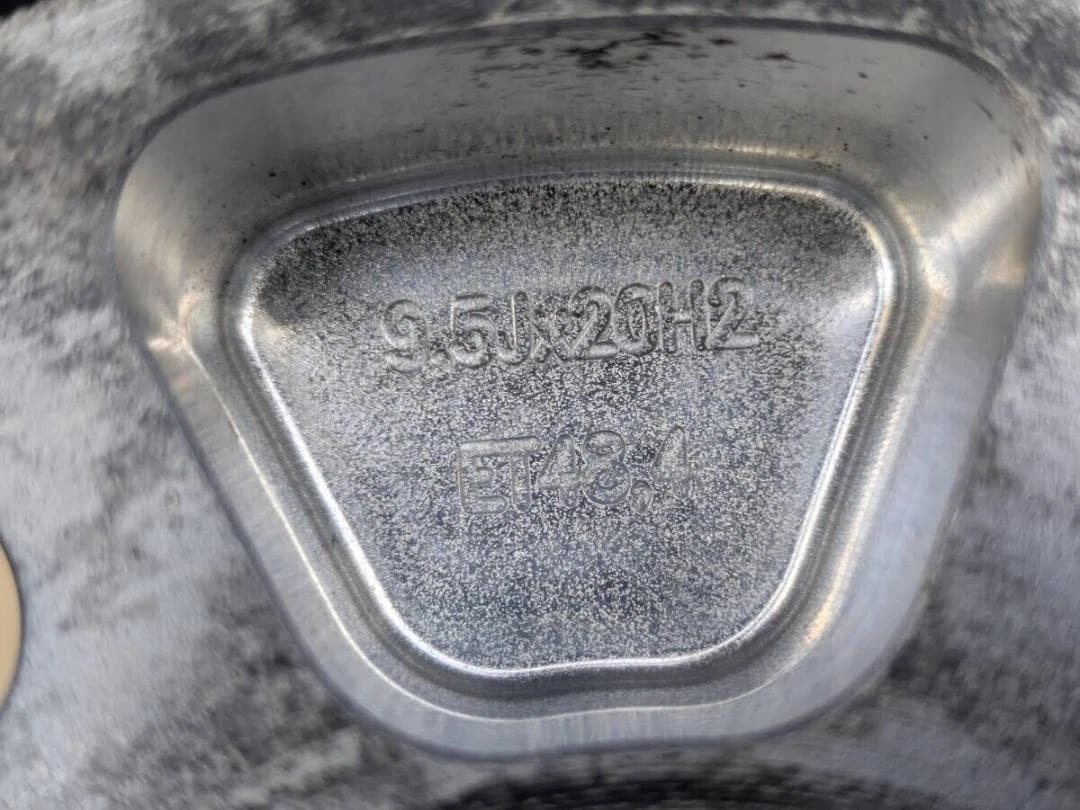 JDM Forging Ferrari F12 Bell Linetta Genuine 20 Semi-Gloss Black Paint No Tires - Image 6