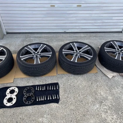 JDM OZ Wheel bolt and spacer set No Tires