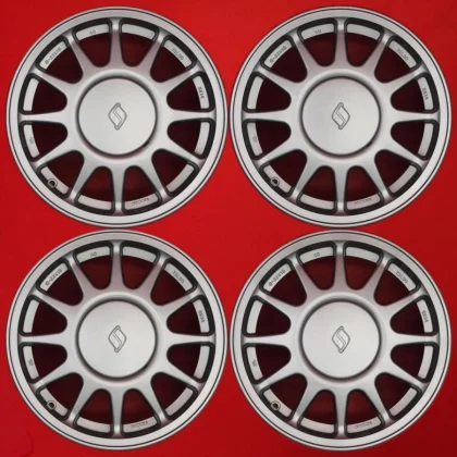 JDM Rare discontinued Nissan Skyline R32 genuine used wheels 4Book 6J No Tires