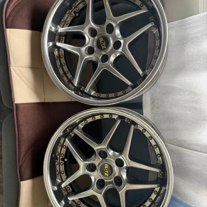 JDM BLITZ wheels 17 inch No Tires