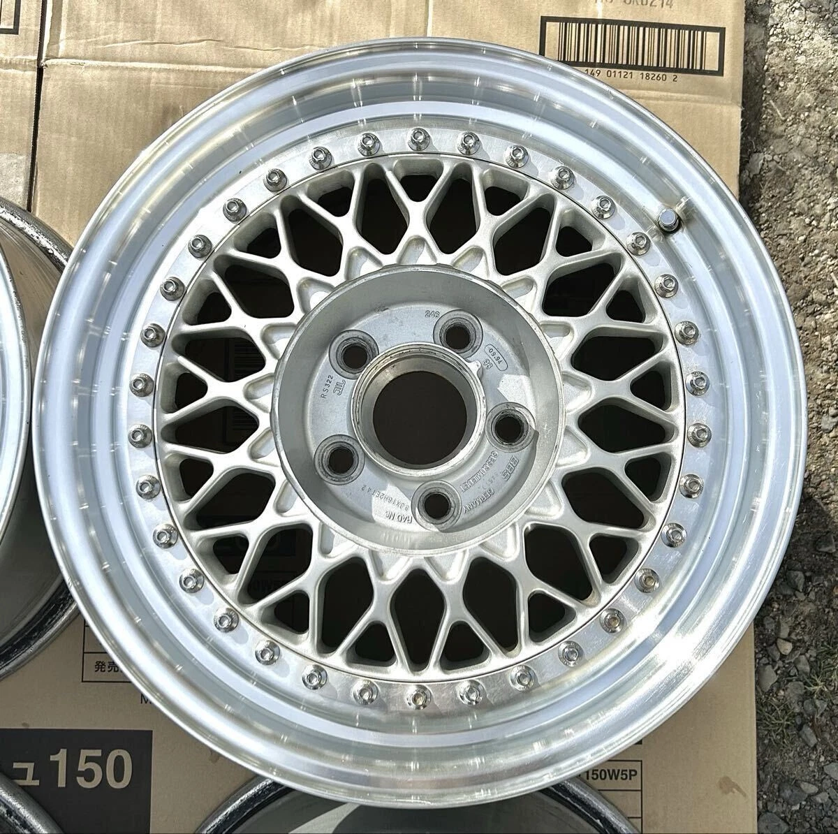 JDM BBS RS 322 4Book 8J +42 114.3 5-lug 60mm hub diameter 16-inch BBS No Tires - Image 4