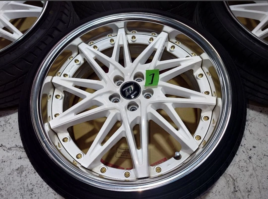 JDM WORK 5H PCD100 198j 215/35R19 4Book set No Tires - Image 2