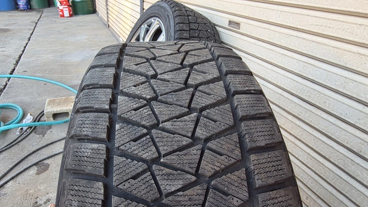 JDM BMW X5 Wheel Set: Bridgestone DM-V2 275/45R20 2023 Sparco 20-inch No Tires - Image 8