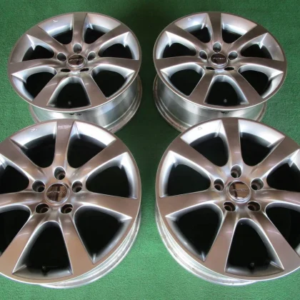 JDM Rare Nissan Stagea genuine AUTECH high-gloss 4Book 17x7J+45 tires. No Tires