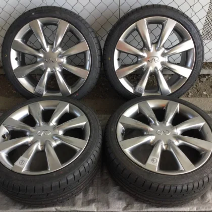 JDM Nissan Infinity Genuine Tires for Skyline/Black Suobar 18J Ferry J No Tires