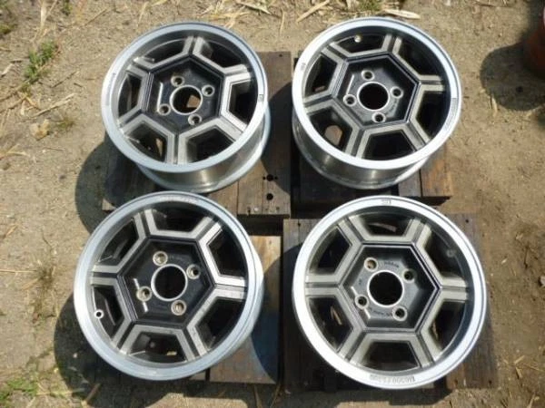 JDM Genuine Nissan 14x5.5 aluminum wheels for Leopard Skyline Fairlady No Tires