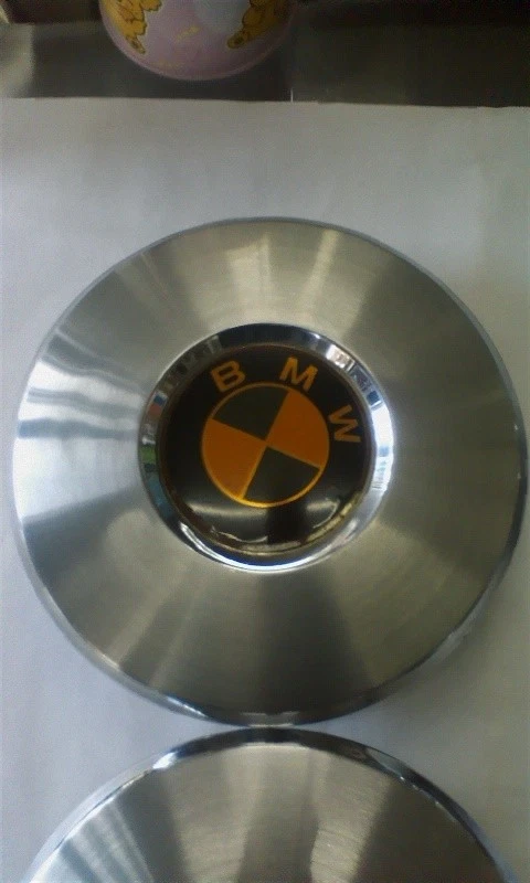 JDM Ultra Rare Item: Set of 4 Genuine BMW Wheel Caps E12? Almost none No Tires - Image 3