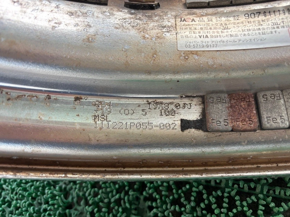 JDM 001 "Used" WORK GNOSIS GS4 19x8J 100-5 IN19 19x8J 100-5 IN25 4-Boo No Tires - Image 3