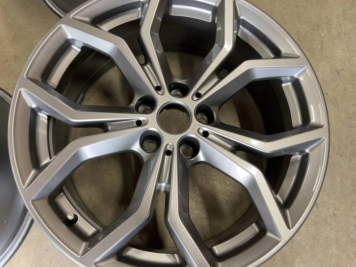 JDM BMW X3 G01 X4 G02 Genuine 194Book Set No Tires - Image 6