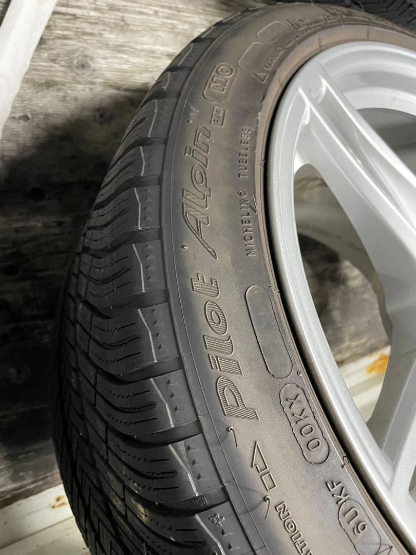 JDM 991 Porsche Carrera 4S genuine 19 wheel set with Michelin snow tir No Tires - Image 6