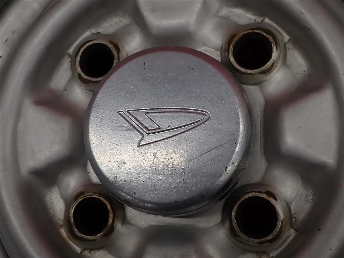 JDM Rare Item 4-Book Set Used Daihatsu Mi-ZII Genuine Steel Iron Wheel No Tires - Image 8