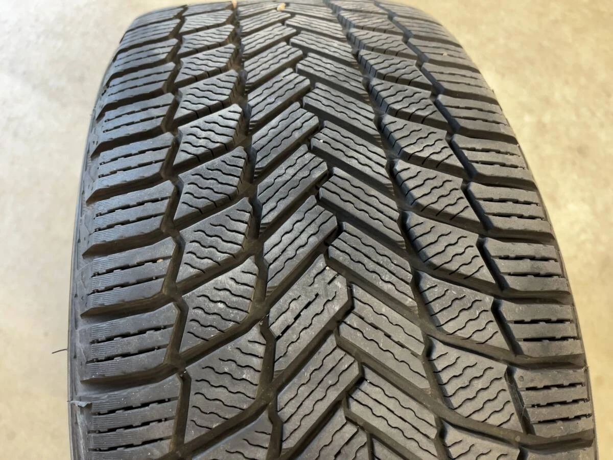 JDM BMW X3 G01 X4 G02 Genuine Michelin Snow 194Book Set No Tires - Image 9