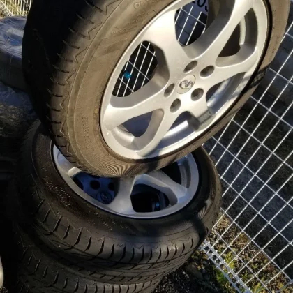 JDM Infinity genuine 17 aluminum wheels No Tires