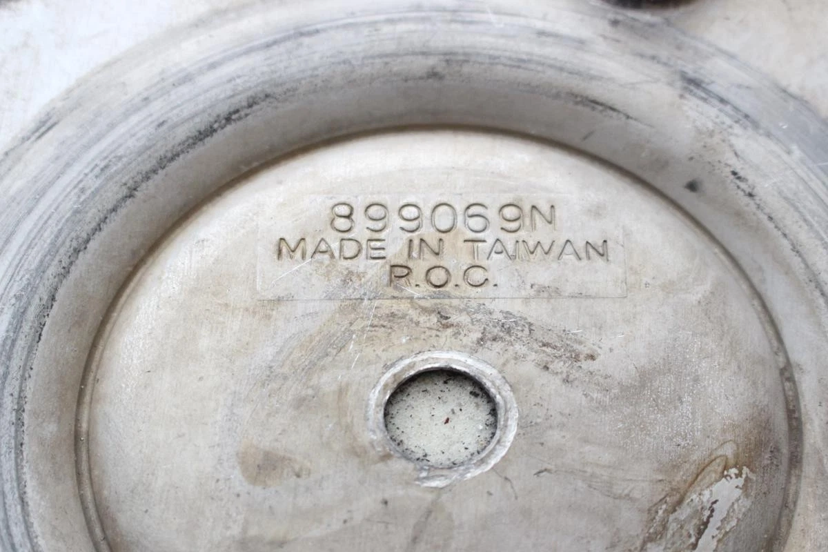 JDM 1 sheet American Racing aftermarket used wheel center plate center No Tires - Image 4