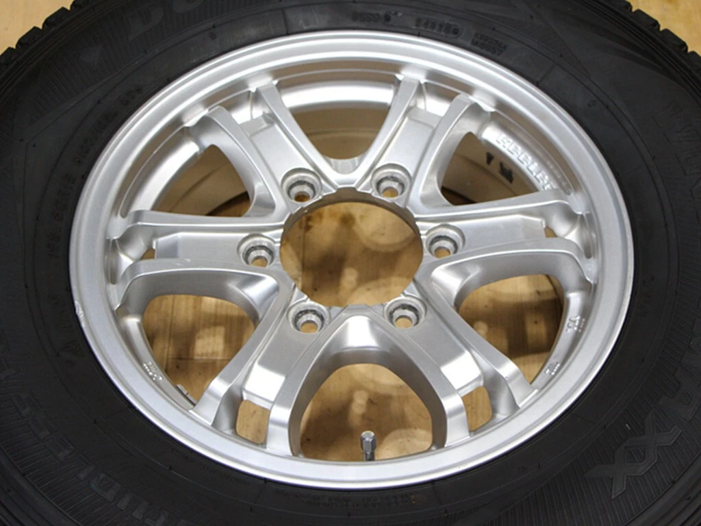JDM B620 WEDS KEELER 15x5.5J+42 PCD139.7 6-lug car compatible JWL-T co No Tires - Image 4