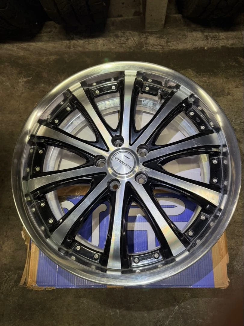 JDM Work Varianza 19 inch No Tires - Image 4