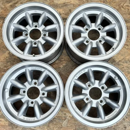 JDM Rare MAGROAD 13-inch 6J+15 PCD114.3 4-hole 4H Sunny Truck 510 Bull No Tires