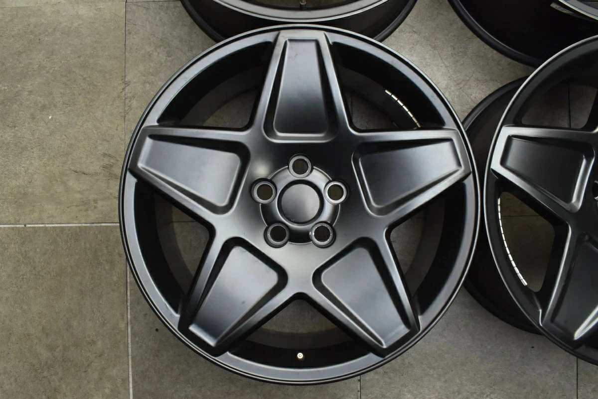 JDM Used Abe Shokai 4-Book Set Wheels 209.0J x 20 +40 PCD 120 Wheels O No Tires - Image 4