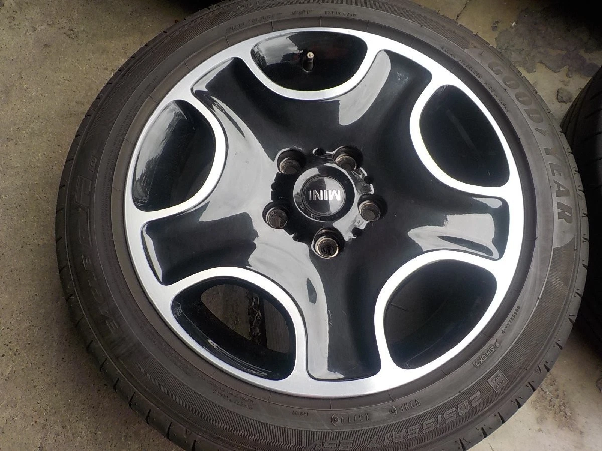 JDM Cheap postage to businesses BMW miniBlack SuobarR60 genuine 17-in No Tires - Image 3