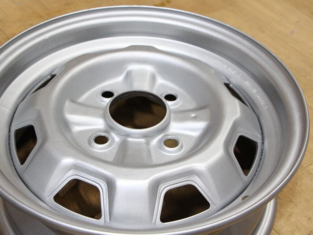 JDM B555 Rare Nissan Genuine 14x5J+25 PCD114.3 4-Lug Hub Diameter 73mm No Tires - Image 8