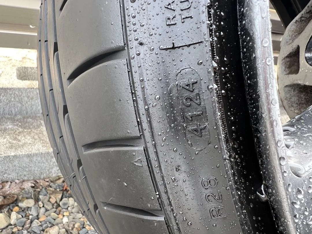 JDM GT-R R35 rear tires 10.5J 4-pack No Tires - Image 8