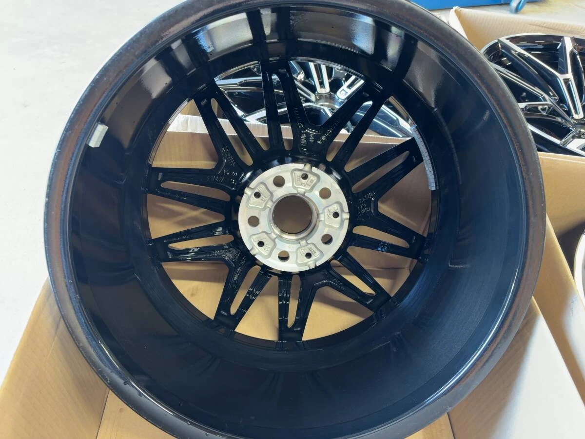 JDM BMW G87 M2 styling 930M genuine 192Book 20-inch 2Book No Tires - Image 7