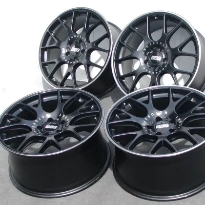 JDM Out of production size reverse sled approximately 650000 yen. BBS No Tires