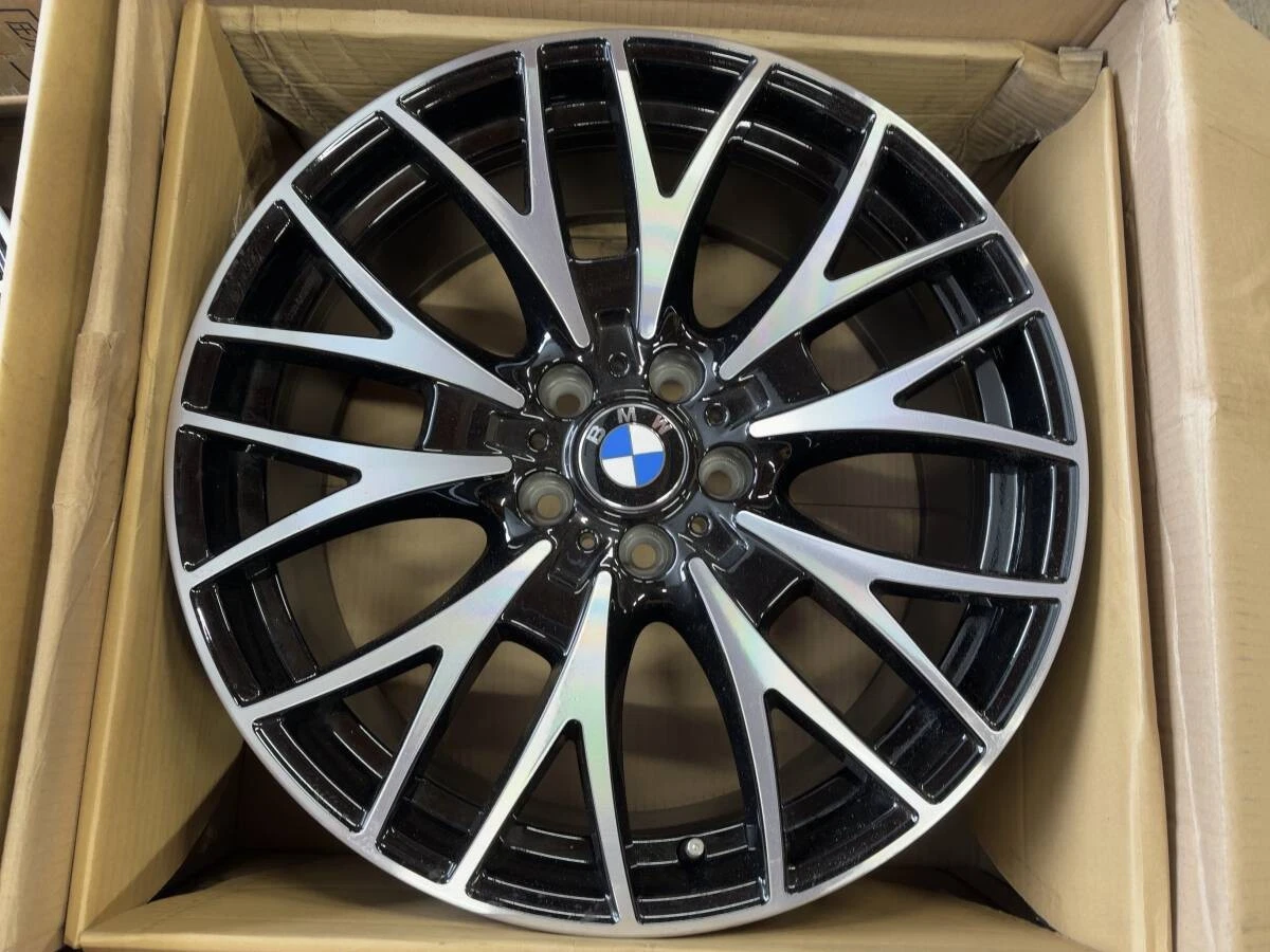 JDM BMW F30 F31 F32 F36 Genuine Optional Parts New Car 20-inch 4-Book No Tires - Image 5