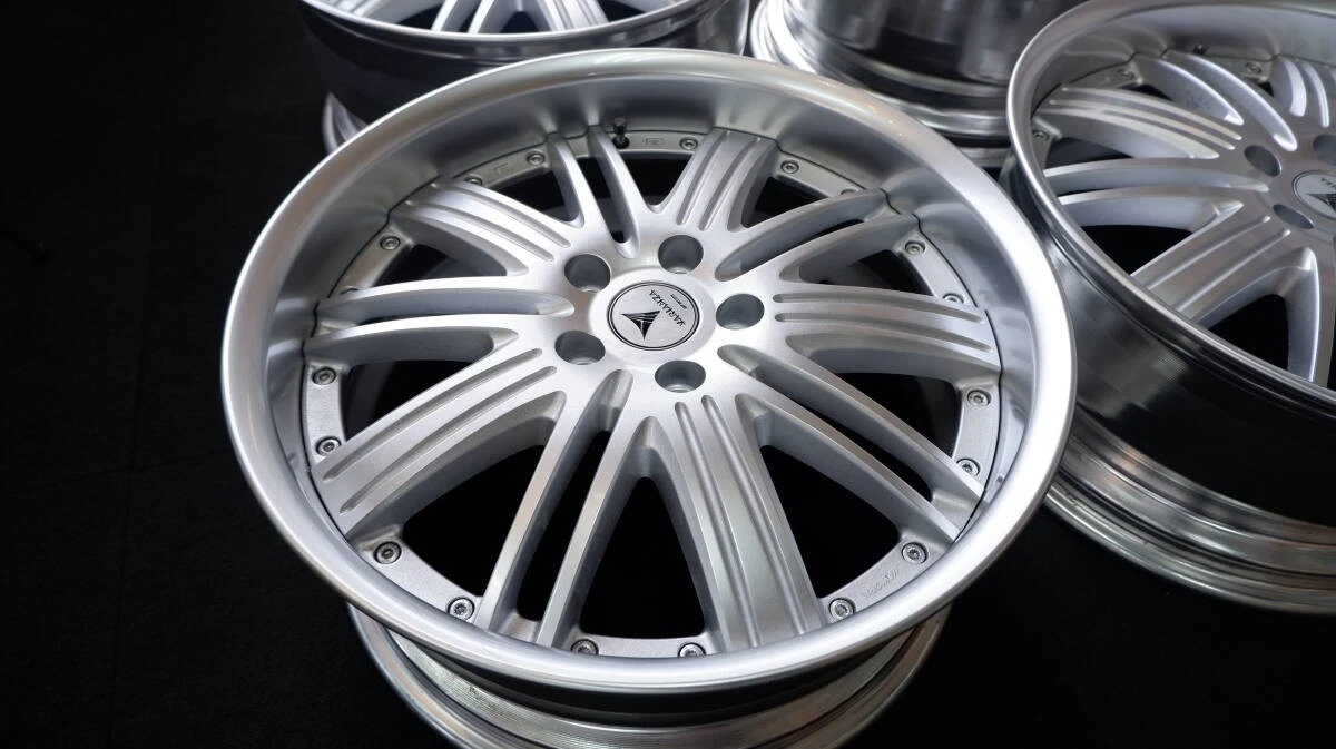 JDM WORK work VARIANZA wheels baked and painted by a wheel repair spec No Tires - Image 6