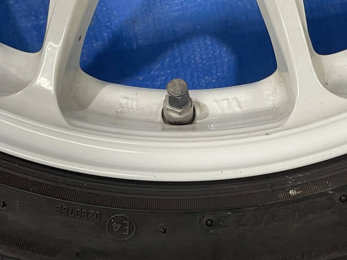 JDM Rare White ZE40 lightweight forging RAYS 17x8J +48 114.3/5BS 205/4 No Tires - Image 7