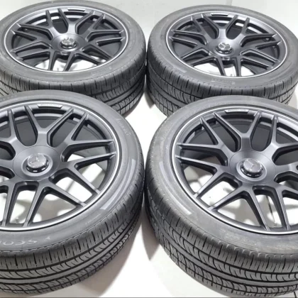 JDM Genuine Mercedes-Benz AMG G63 W463 224Book Set Pirelli 295/40R22 t No Tires